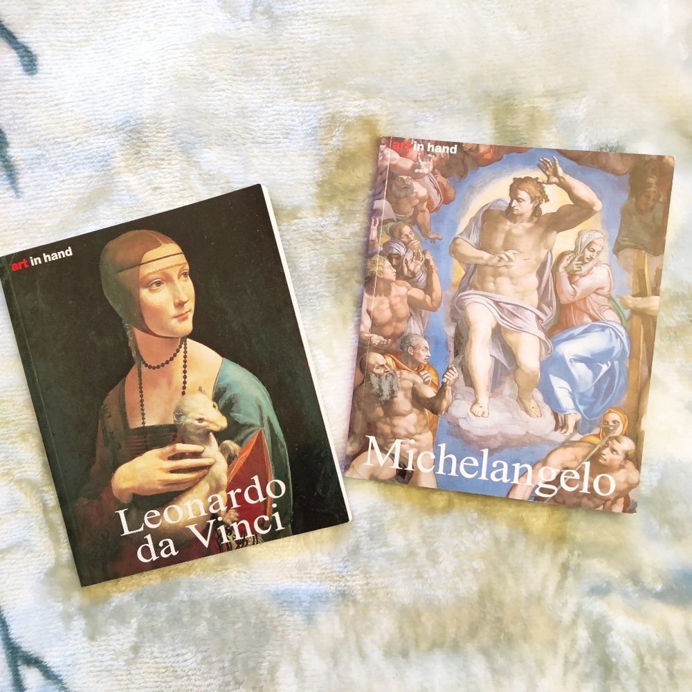 Set 2 art books: Leonardo Da Vinci / Michelangelo